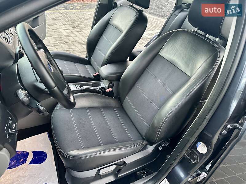 Универсал Ford Focus 2010 в Вараше фото 14 Универсал Ford Focus 2010 в Вараше