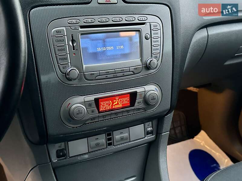 Универсал Ford Focus 2010 в Вараше фото 18 Универсал Ford Focus 2010 в Вараше