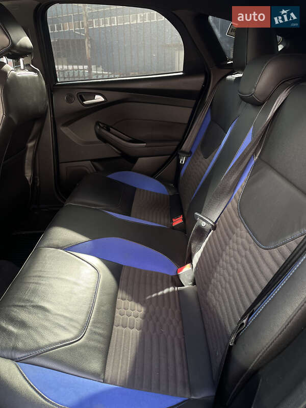 Хетчбек Ford Focus 2016 в Києві