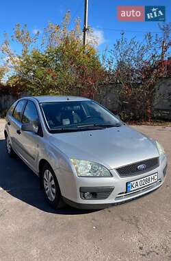 Хетчбек Ford Focus 2005 в Житомирі