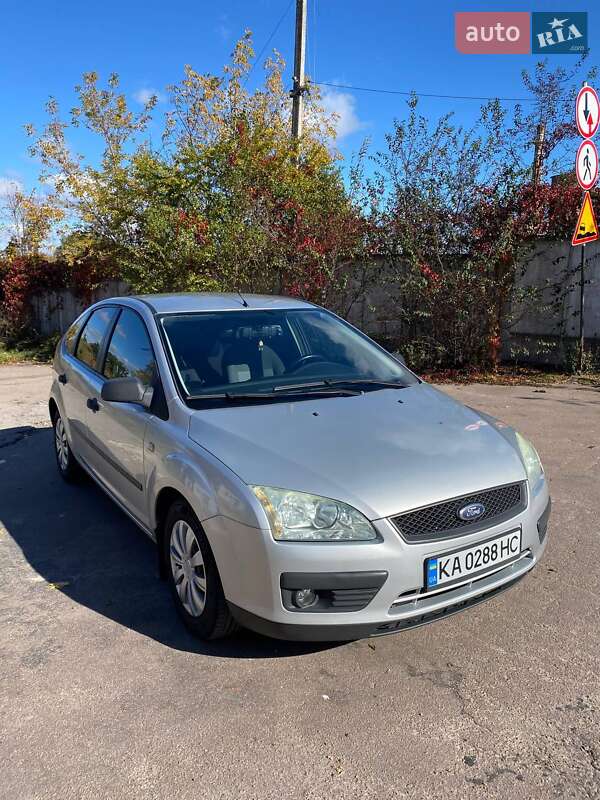 Хэтчбек Ford Focus 2005 в Житомире