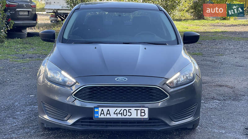 Седан Ford Focus 2016 в Киеве