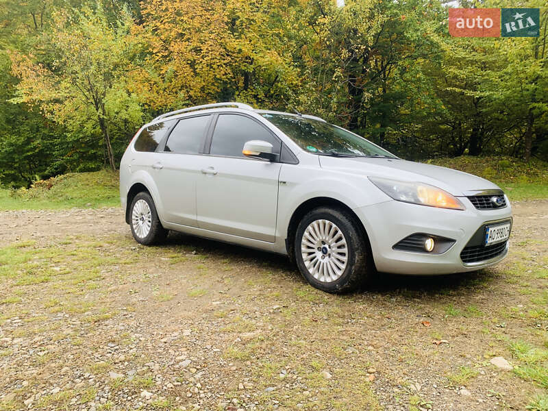 Универсал Ford Focus 2009 в Межгорье