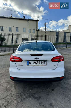 Седан Ford Focus 2017 в 