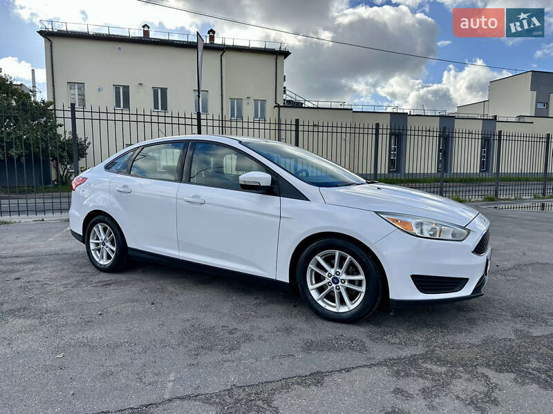 Седан Ford Focus 2017 в Киеве