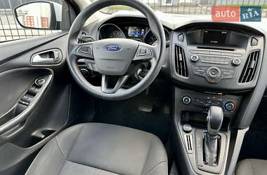 Седан Ford Focus 2017 в 