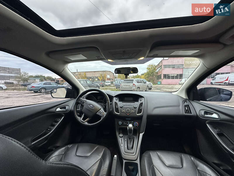 Седан Ford Focus 2016 в Ніжині