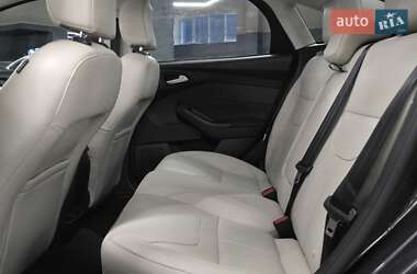 Седан Ford Focus 2018 в 