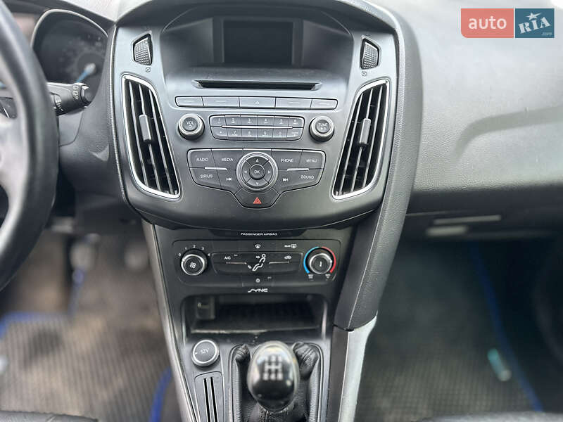 Хетчбек Ford Focus 2015 в Києві