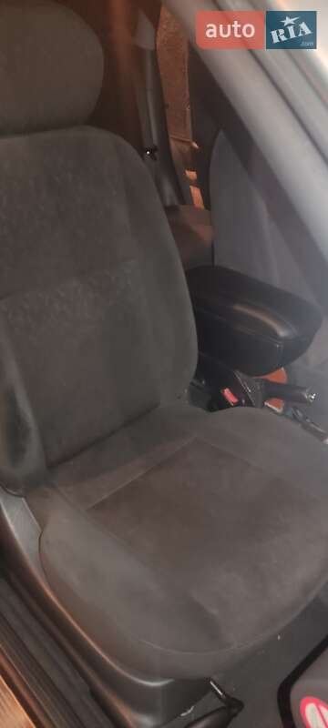 Универсал Ford Focus 2000 в Харькове фото 7 Универсал Ford Focus 2000 в Харькове