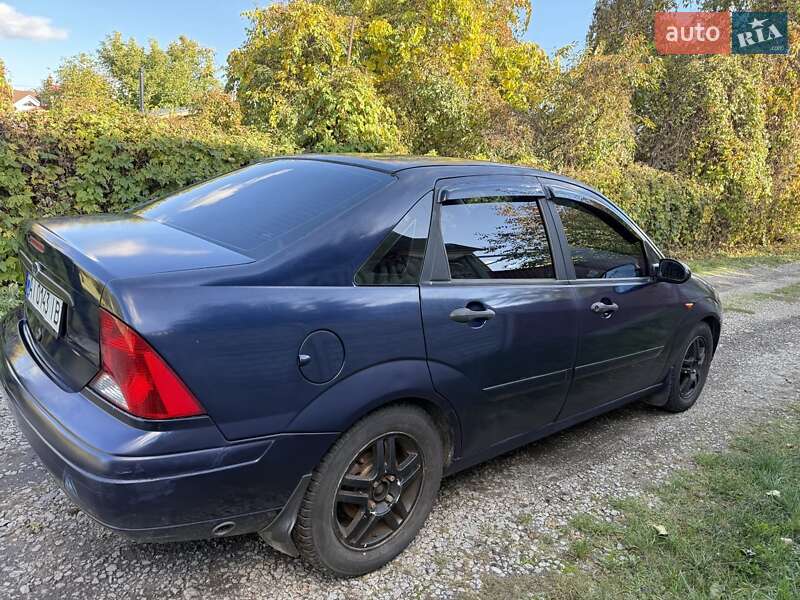 Седан Ford Focus 2003 в Киеве