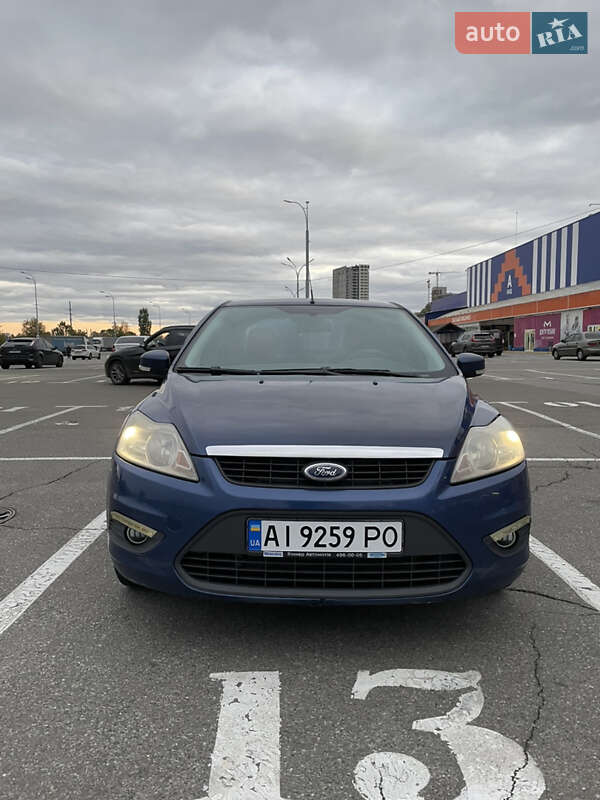 Седан Ford Focus 2008 в Киеве