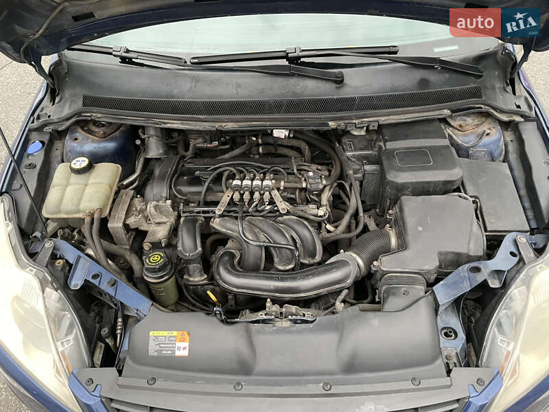 Седан Ford Focus 2008 в Киеве