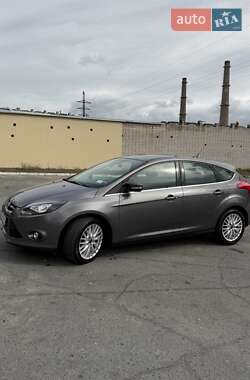 Хетчбек Ford Focus 2014 в Дніпрі
