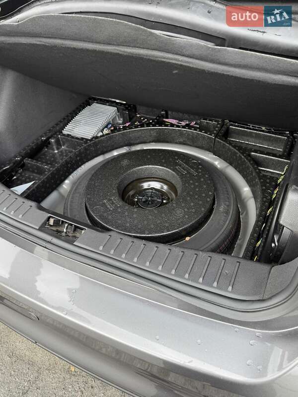 Хэтчбек Ford Focus 2014 в Днепре