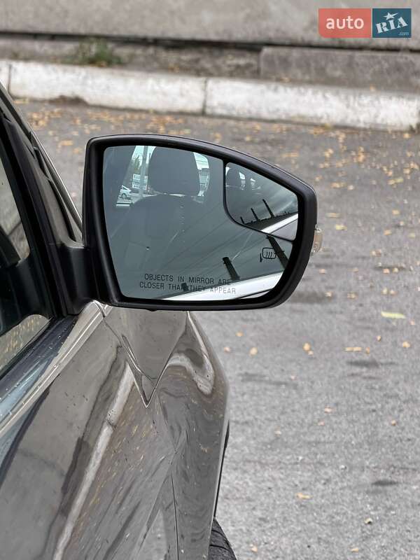 Хэтчбек Ford Focus 2014 в Днепре