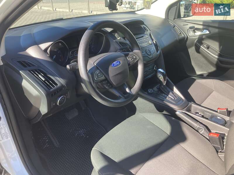 Хэтчбек Ford Focus 2015 в Житомире