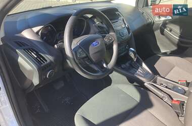 Хэтчбек Ford Focus 2015 в 