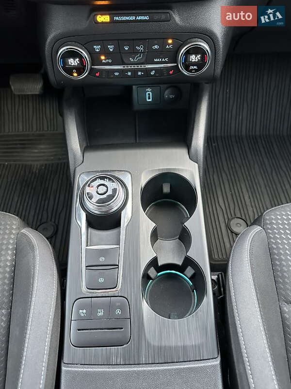 Хетчбек Ford Focus 2020 в Києві фото 12 Хетчбек Ford Focus 2020 в Києві