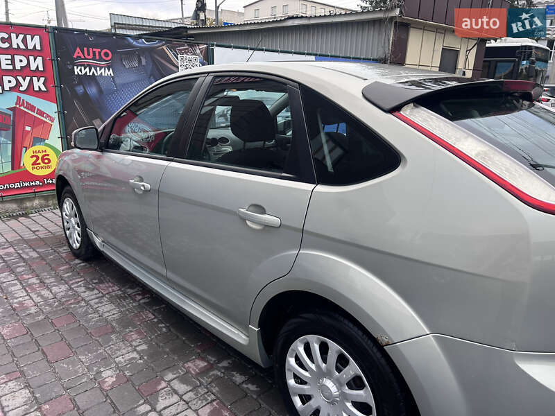 Хэтчбек Ford Focus 2009 в Хмельницком