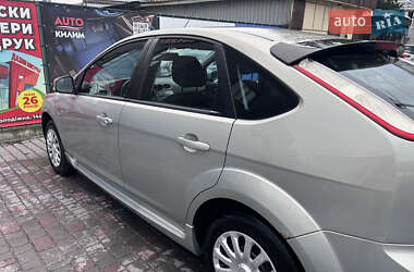Хэтчбек Ford Focus 2009 в 