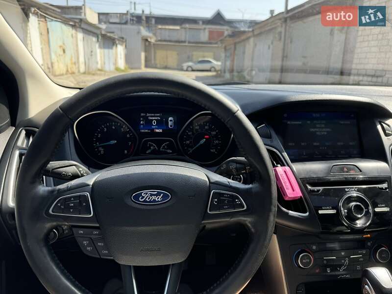 Седан Ford Focus 2017 в Павлограде