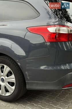 Универсал Ford Focus 2014 в 