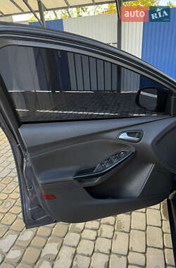 Універсал Ford Focus 2012 в 