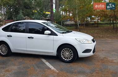 Хетчбек Ford Focus 2010 в 