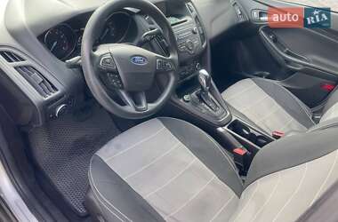 Седан Ford Focus 2016 в 
