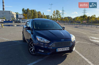 Седан Ford Focus 2017 в Киеве