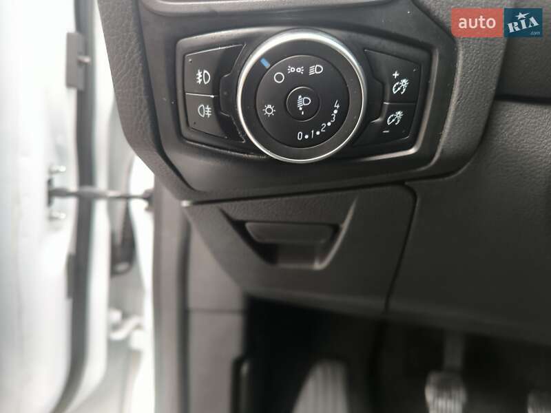 Универсал Ford Focus 2017 в Киеве фото 28 Универсал Ford Focus 2017 в Киеве