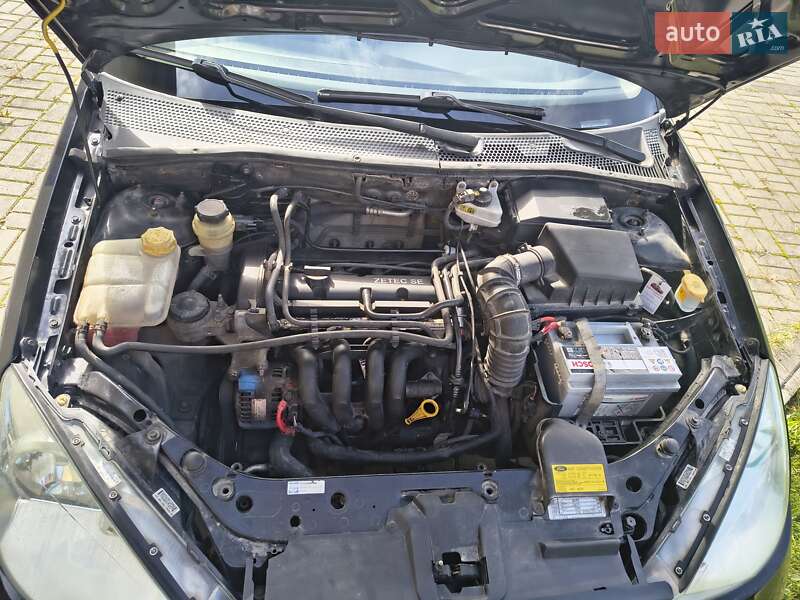 Універсал Ford Focus 2003 в Стрию