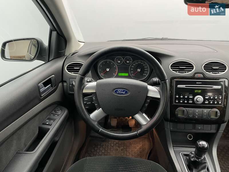Седан Ford Focus 2007 в Киеве фото 12 Седан Ford Focus 2007 в Киеве