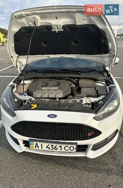 Хэтчбек Ford Focus 2018 в 