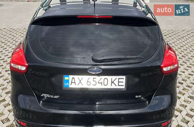 Хетчбек Ford Focus 2015 в 