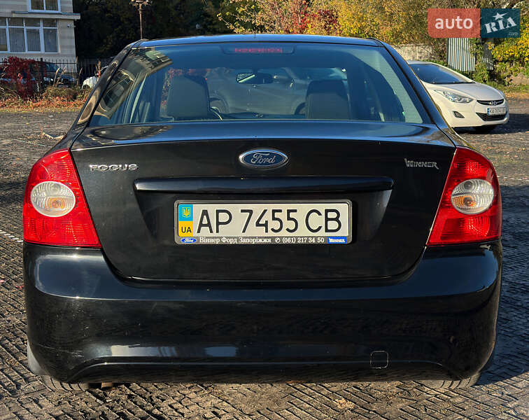Седан Ford Focus 2011 в Києві фото 5 Седан Ford Focus 2011 в Києві