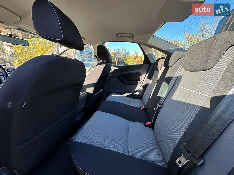 Седан Ford Focus 2011 в Києві фото 18 Седан Ford Focus 2011 в Києві