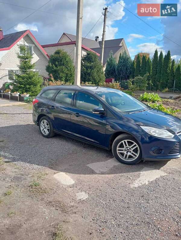 Універсал Ford Focus 2013 в Нововолинську фото 8 Універсал Ford Focus 2013 в Нововолинську