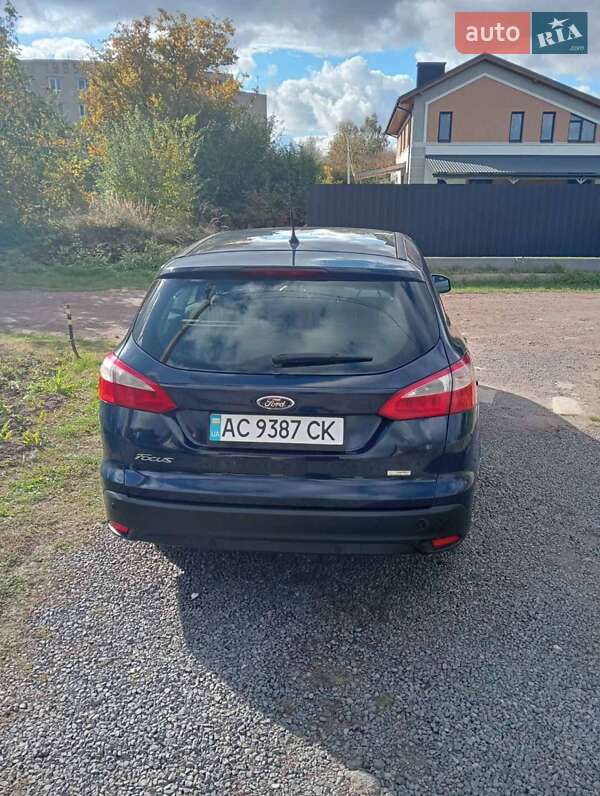 Універсал Ford Focus 2013 в Нововолинську фото 6 Універсал Ford Focus 2013 в Нововолинську