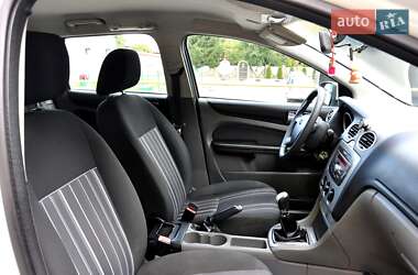 Универсал Ford Focus 2010 в 