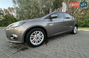 Универсал Ford Focus 2014 в 