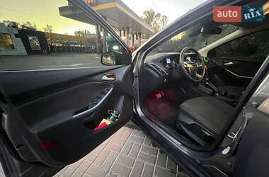 Универсал Ford Focus 2014 в 