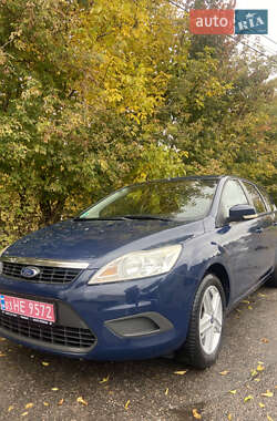 Ford Focus 2010