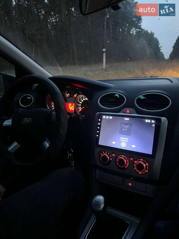 Хетчбек Ford Focus 2008 в Бродах