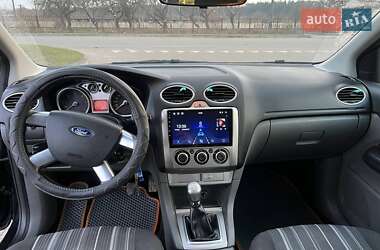 Хэтчбек Ford Focus 2008 в 