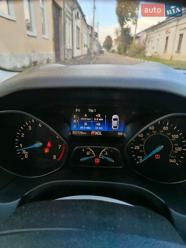 Седан Ford Focus 2015 в Стрию