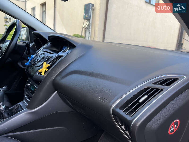 Хетчбек Ford Focus 2012 в Стрию фото 104 Хетчбек Ford Focus 2012 в Стрию