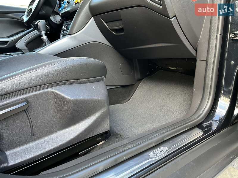 Хетчбек Ford Focus 2012 в Стрию фото 105 Хетчбек Ford Focus 2012 в Стрию