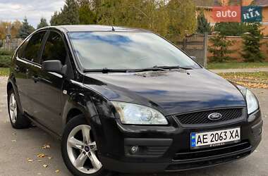 Хетчбек Ford Focus 2005 в 